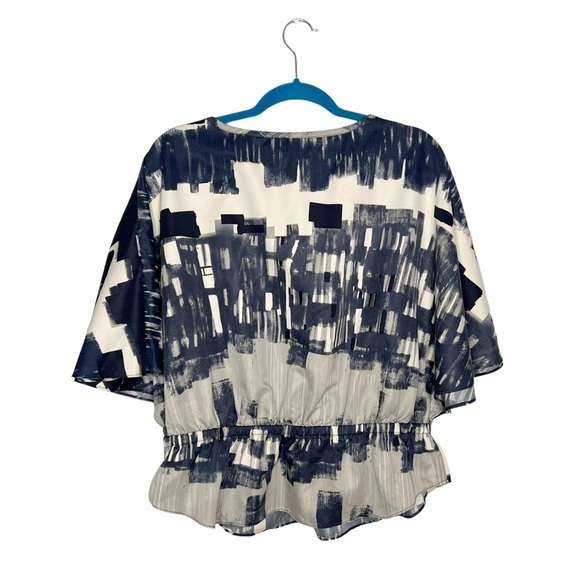 Focus 2000 Flutter Flare Sleeve Elastic Waist Abstract Print Blouse - Picture 4 of 10